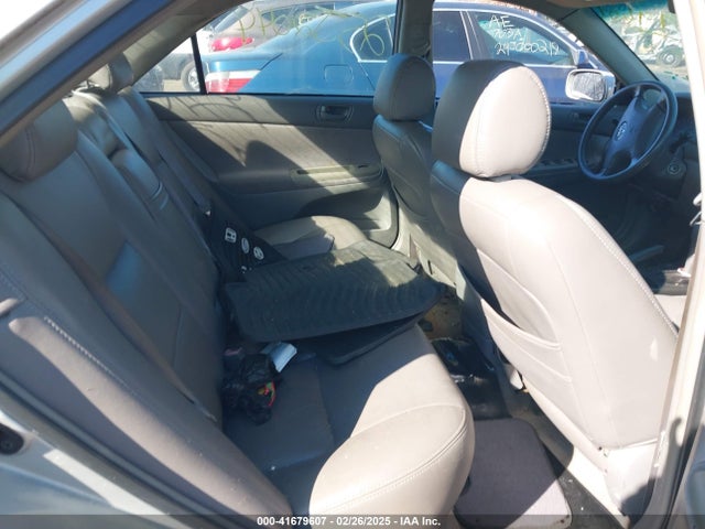 2002 Toyota Camry Le მანქანა იყიდება აუქციონზე, vin: 4T1BE32KX2U002534, აუქციონის ნომერი: 41679607