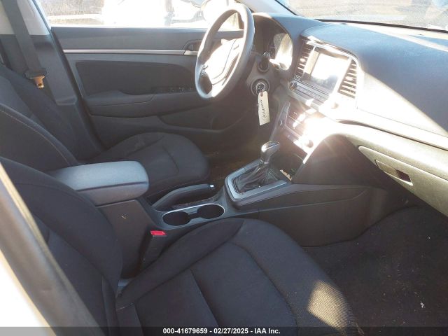 5NPD84LF6JH390396 Hyundai ELANTRA SEL