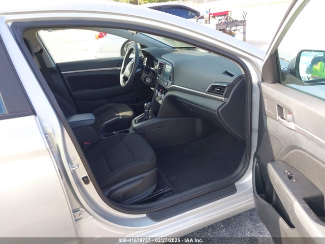 Hyundai ELANTRA SEL 2019 5NPD84LF8KH417051 Image 5