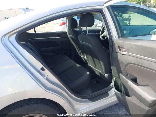 Hyundai ELANTRA SEL 2019 5NPD84LF8KH417051 Image 8