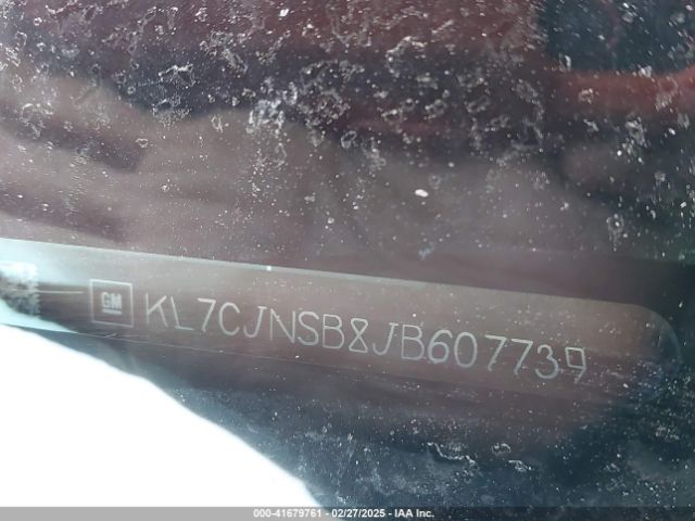 KL7CJNSB8JB607739 Chevrolet TRAX LS