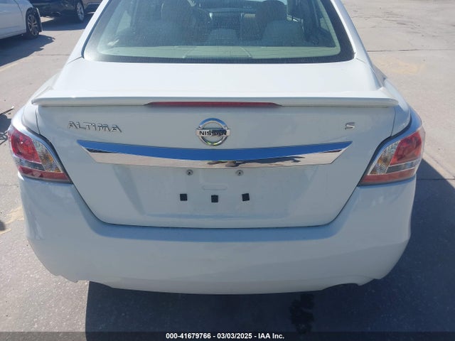Nissan Altima 2.5 S 2015 1N4AL3AP1FN407917 Image 17