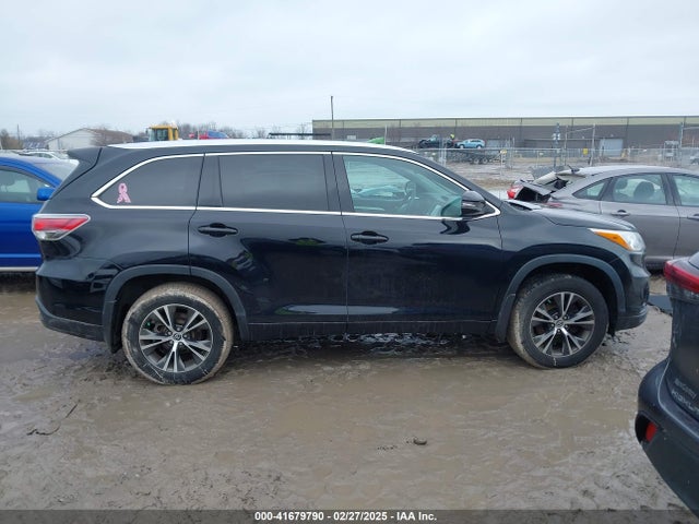 Toyota Highlander Xle V6 2016 5TDJKRFH5GS235579 Image 13