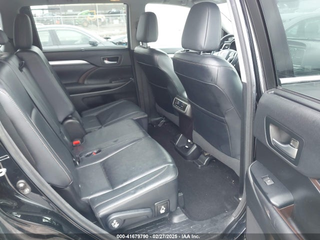 Toyota Highlander Xle V6 2016 5TDJKRFH5GS235579 Image 8