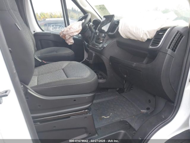 3C6LRVAG6RE127973 RAM Promaster 1500 Slt Low Roof 136 Wb