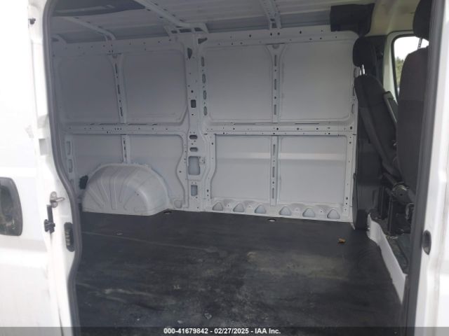 3C6LRVAG6RE127973 RAM Promaster 1500 Slt Low Roof 136 Wb
