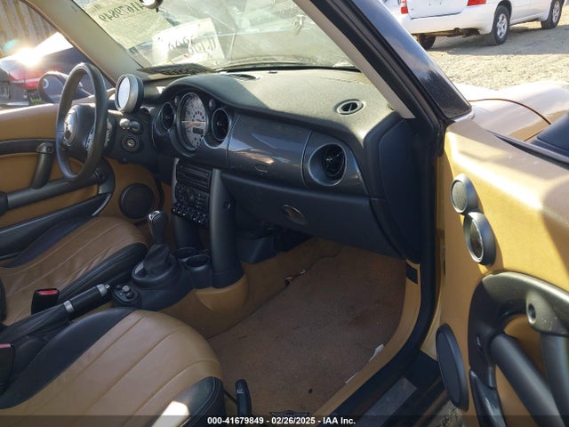 2003 MINI COOPER WMWRC33483TJ50761 Photo 4