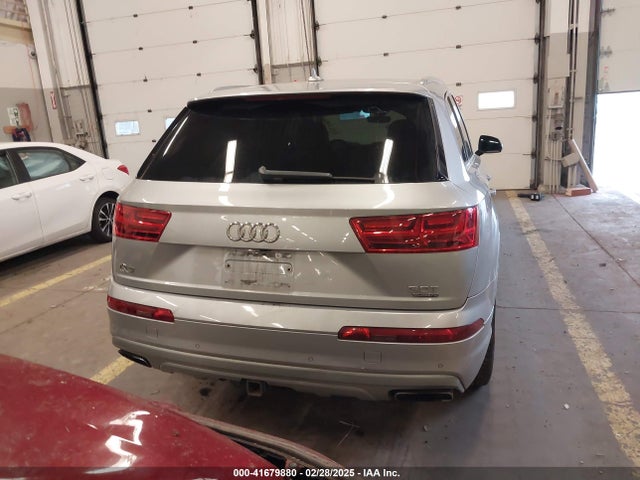 WA1VAAF74HD008131 Audi Q7 3.0t Premium