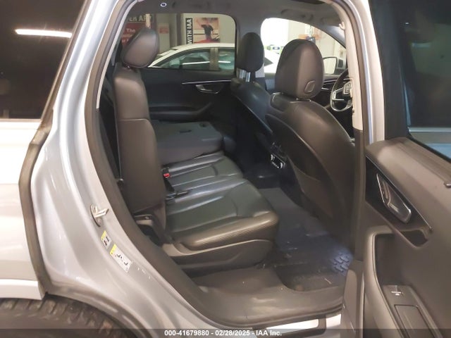 WA1VAAF74HD008131 Audi Q7 3.0t Premium