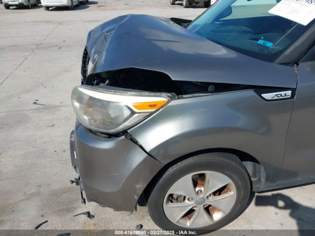 KNDJN2A27F7216851 KIA Soul