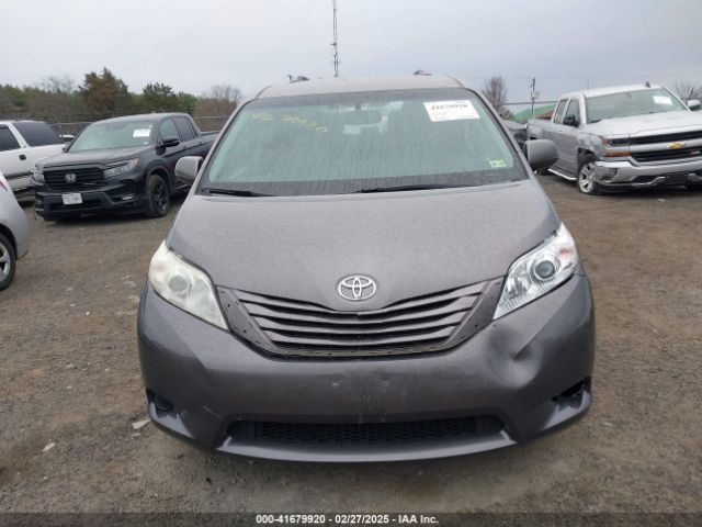 5TDKK3DC2GS714907 Toyota Sienna Le 8 Passenger