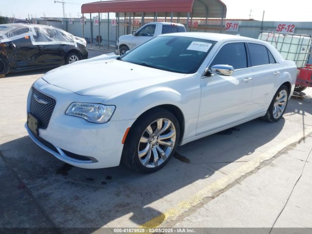 2C3CCAAG0KH505545 Chrysler 300 Touring