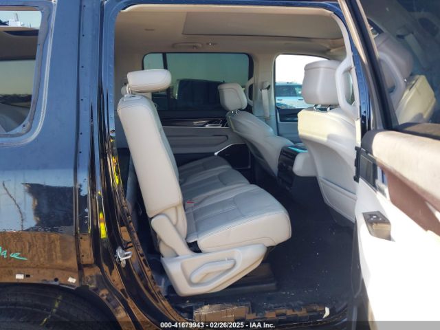 1C4SJVAT0NS206152 Jeep Wagoneer Series I 4x4