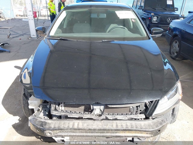 3VW2B7AJ6HM399439 Volkswagen Jetta 1.4t S