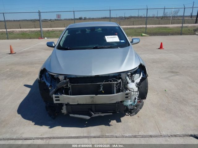 1G1ZB5ST4LF047015 Chevrolet Malibu Fwd Ls