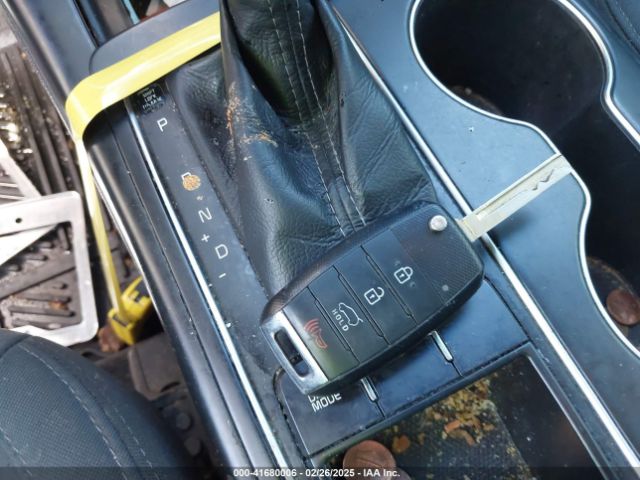5XYPG4A39HG323396 KIA Sorento