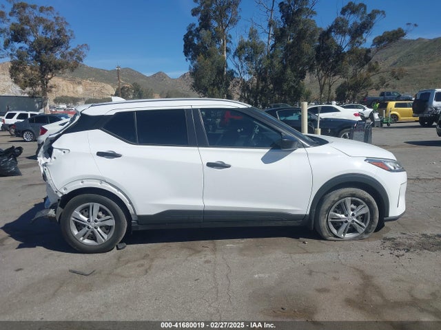 3N1CP5BV1NL498639 Nissan Kicks S Xtronic Cvt
