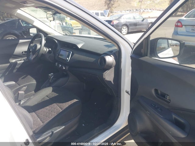 3N1CP5BV1NL498639 Nissan Kicks S Xtronic Cvt