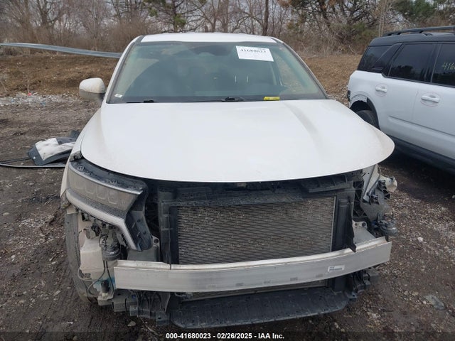 5XYRG4LC6NG107135 KIA SORENTO LX