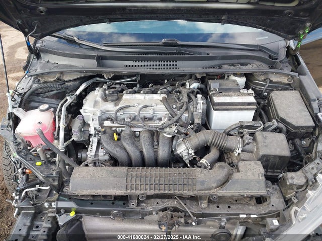 5YFEPMAE4NP324102 Toyota COROLLA LE