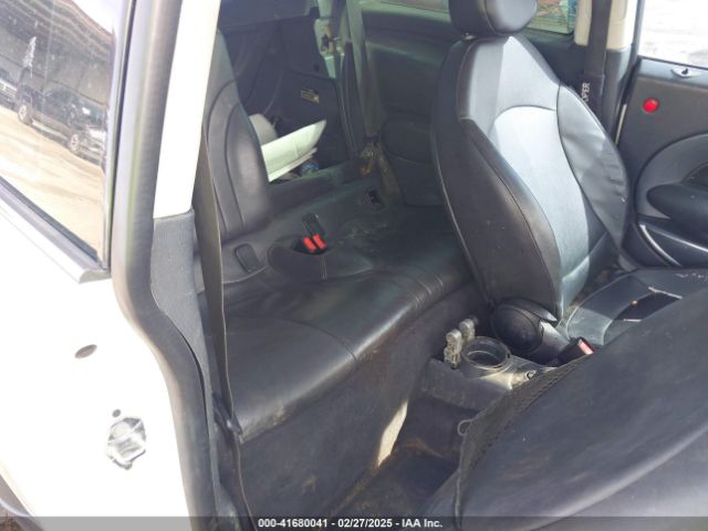 2006 MINI COOPER S WMWRE335X6TL19914 Photo 7
