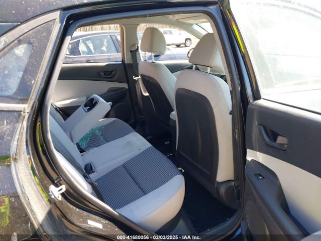 KM8K22AB1NU866364 Hyundai Kona Se