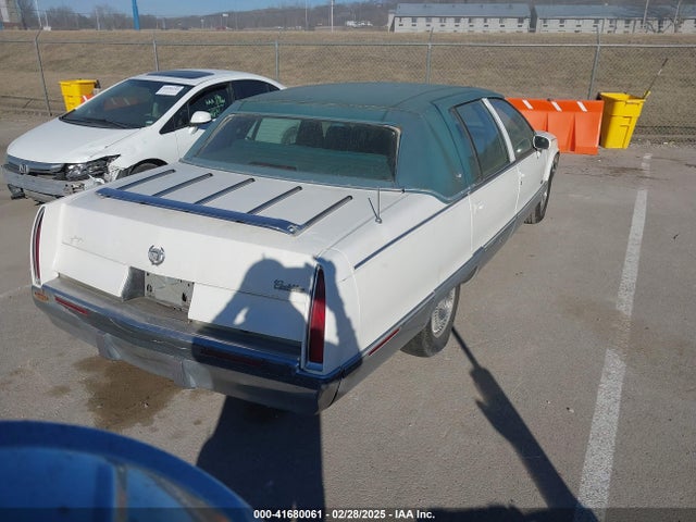 1994 CADILLAC FLEETWOOD 1G6DW52P8RR718253 Photo 3