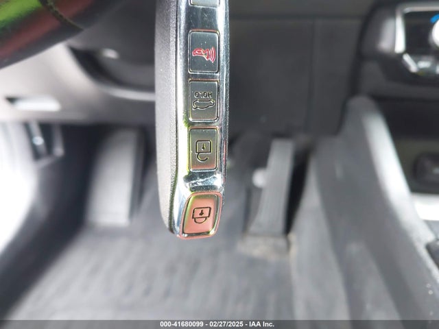 5XXG64J25NG117082 KIA K5 Gt-line