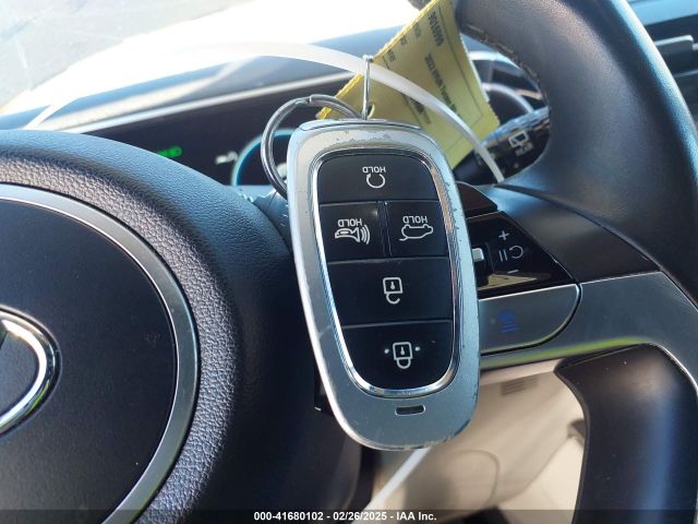 5NMJFCAE6NH118351 Hyundai TUCSON SEL