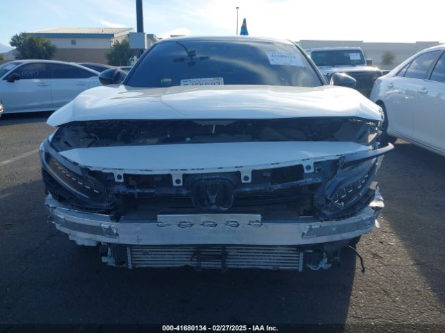 1HGCV1F33NA084856 Honda Accord Sport