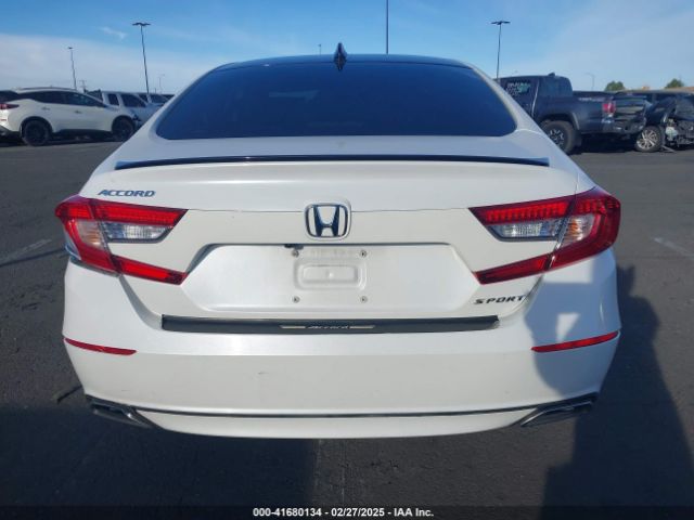 1HGCV1F33NA084856 Honda Accord Sport