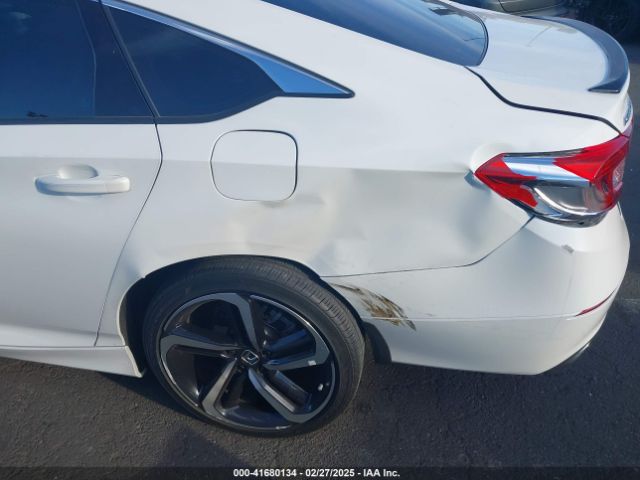 1HGCV1F33NA084856 Honda Accord Sport