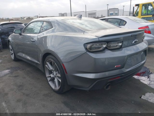 2021 CHEVROLET CAMARO 1G1FD1RS7M0142689 Photo 2