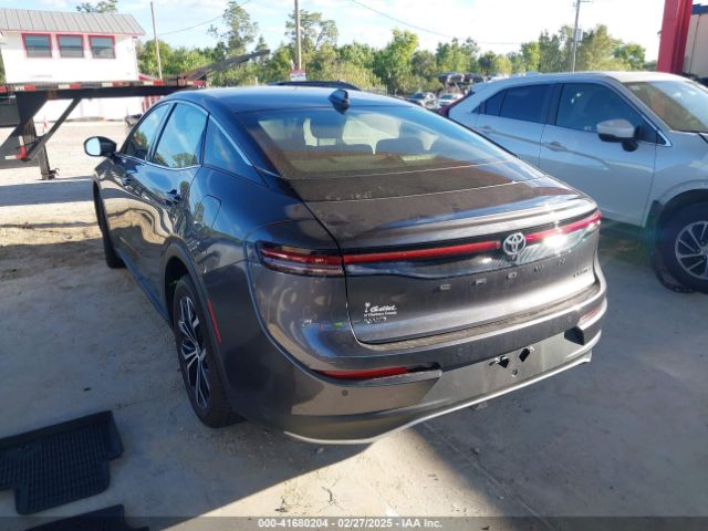 JTDAAAAF0P3016704 Toyota Crown Limited