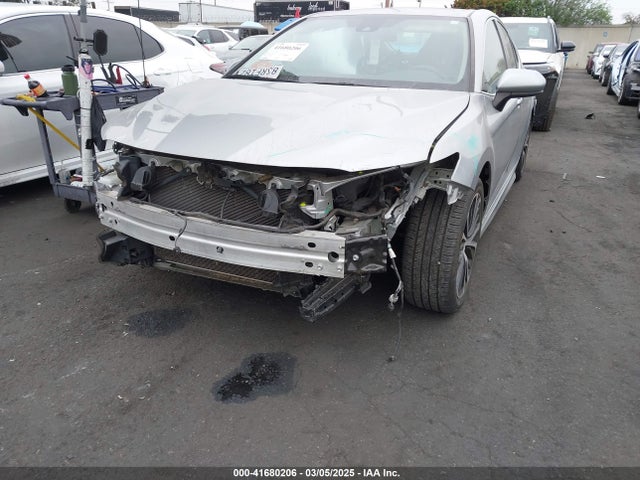 4T1G11AKXLU379907 Toyota CAMRY SE