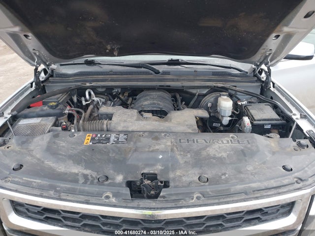 1GNSKBKC7KR175468 Chevrolet Tahoe Lt