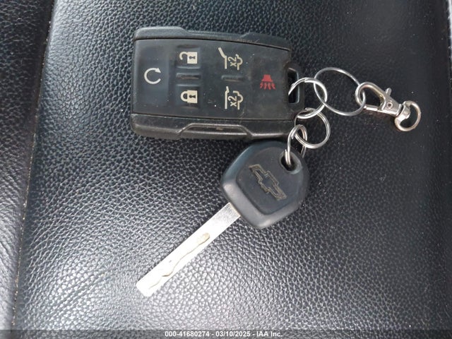 1GNSKBKC7KR175468 Chevrolet Tahoe Lt