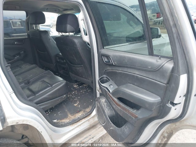 1GNSKBKC7KR175468 Chevrolet Tahoe Lt