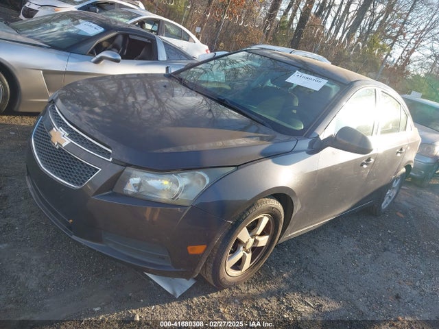 Chevrolet Cruze 1lt Auto 2014 1G1PC5SB4E7109103 Image 2