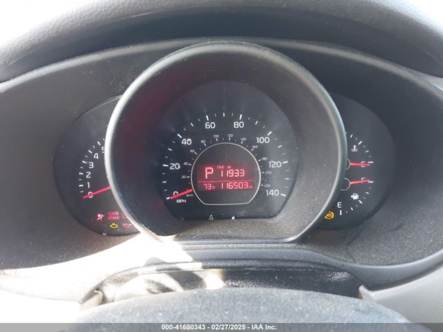 KNDJN2A22F7228311 KIA Soul