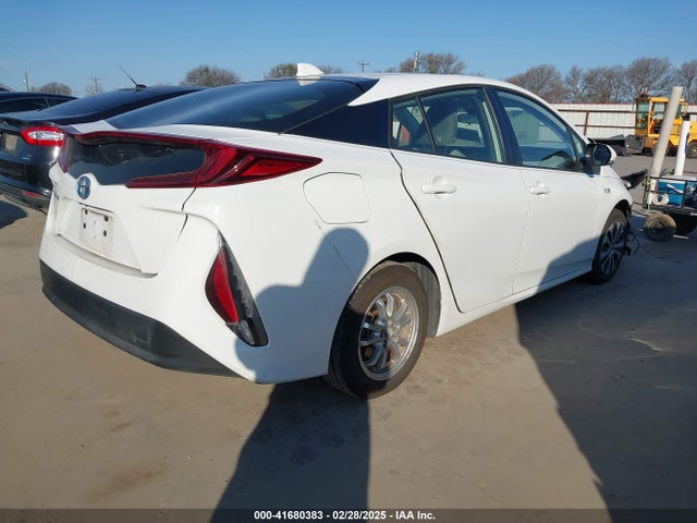 JTDKAMFP0M3187763 Toyota Prius Prime Le