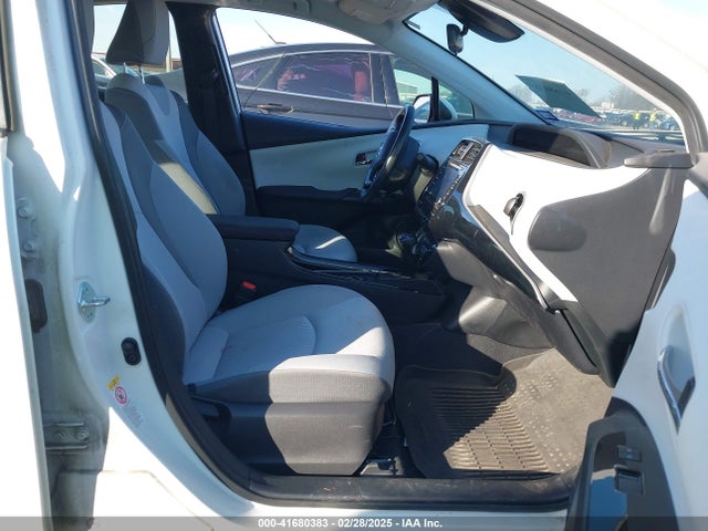 JTDKAMFP0M3187763 Toyota Prius Prime Le
