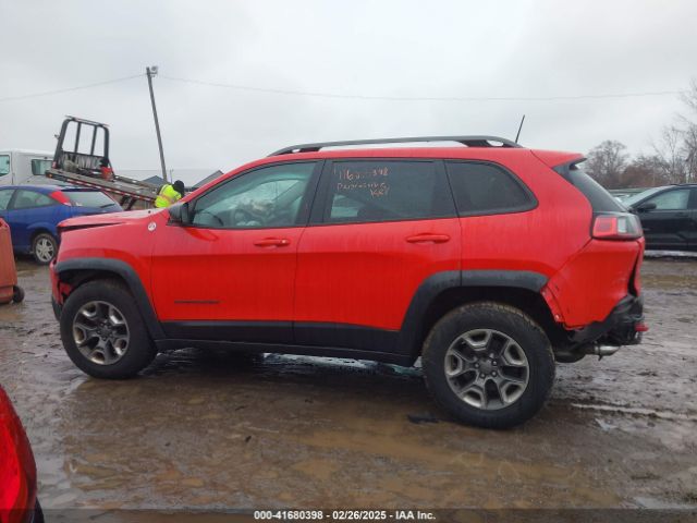 1C4PJMBX4KD121168 Jeep Cherokee Trailhawk 4x4