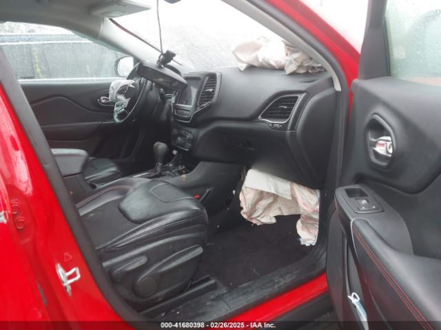 1C4PJMBX4KD121168 Jeep Cherokee Trailhawk 4x4