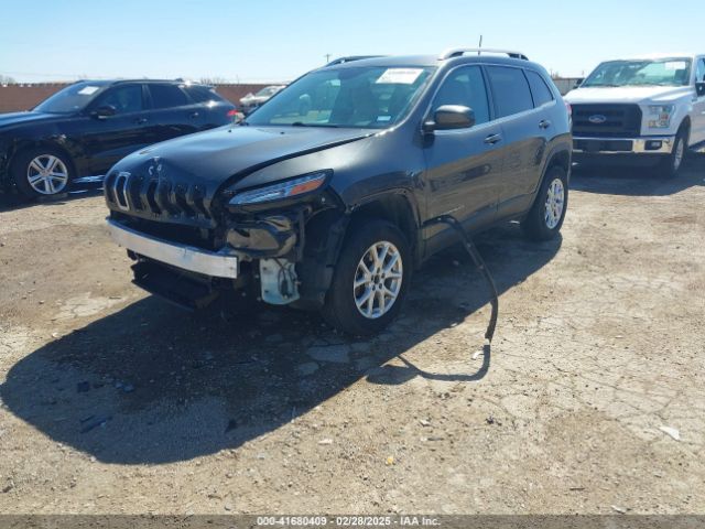 1C4PJMCS1HW525240 Jeep Cherokee Latitude 4x4