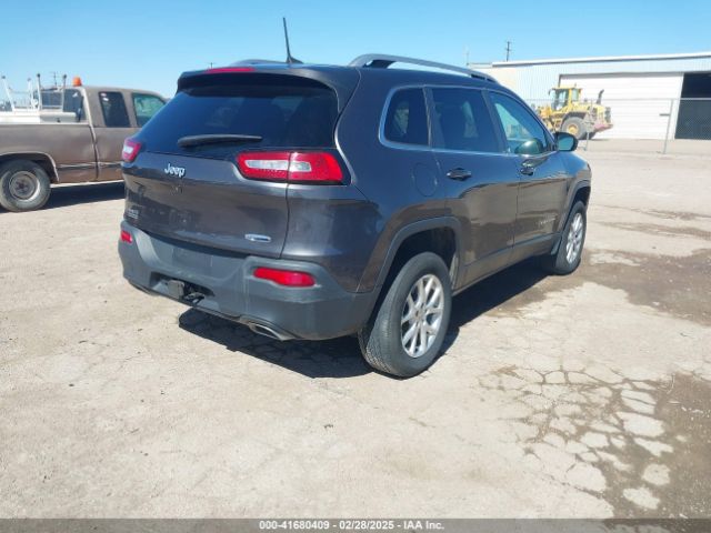 1C4PJMCS1HW525240 Jeep Cherokee Latitude 4x4