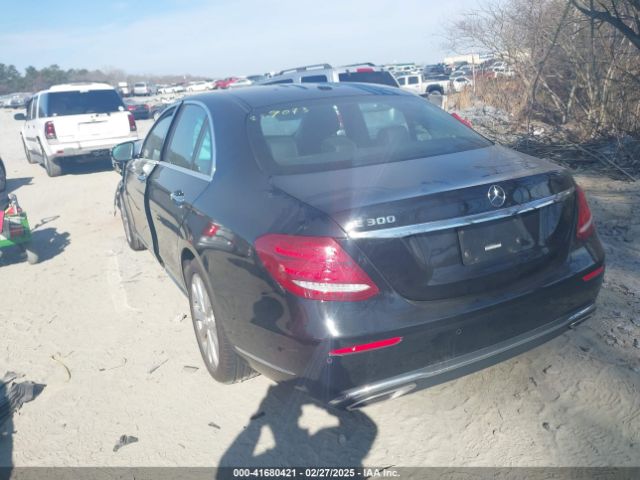 WDDZF4JB8HA098512 Mercedes-Benz E 300