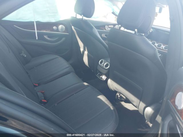 WDDZF4JB8HA098512 Mercedes-Benz E 300