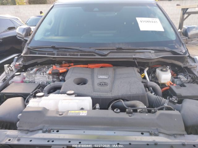 7SVAAABA1PX012159 Toyota Sequoia Sr5