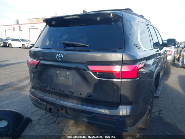 7SVAAABA1PX012159 Toyota Sequoia Sr5